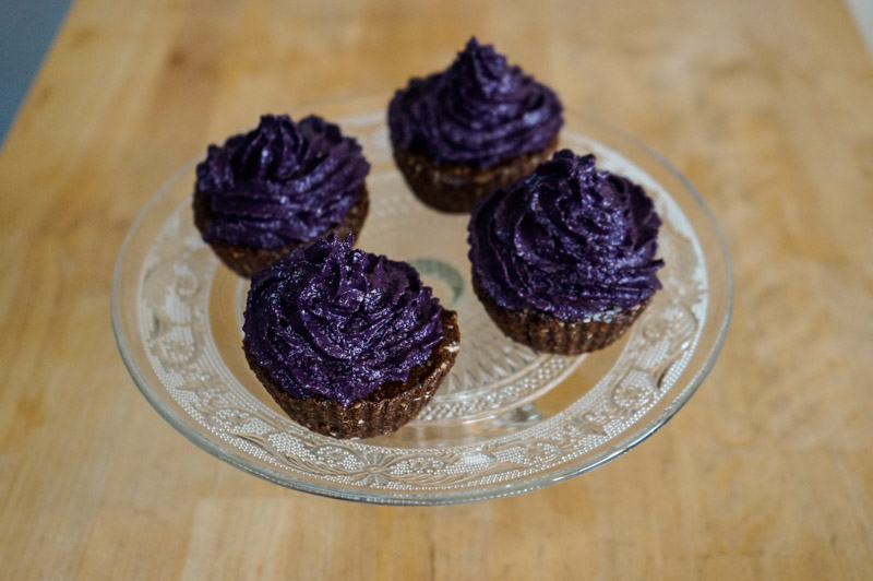 Rå superfood muffins med blåbærcreme-0096
