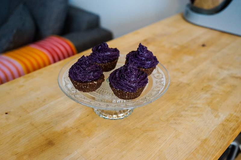 Rå superfood muffins med blåbærcreme-0102