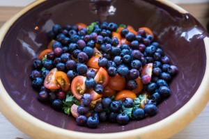 Kikærtesalat med blåbær-2736