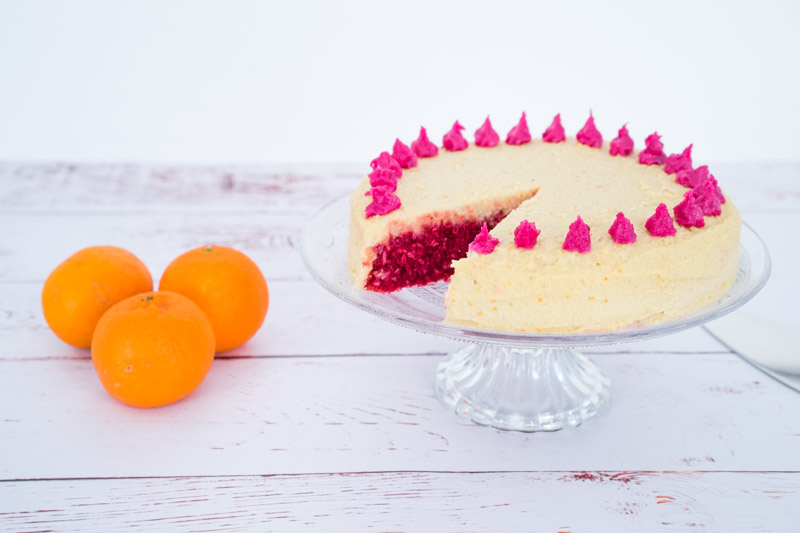 Rå rødbedekage med mandarin-frosting | Lærke Lund
